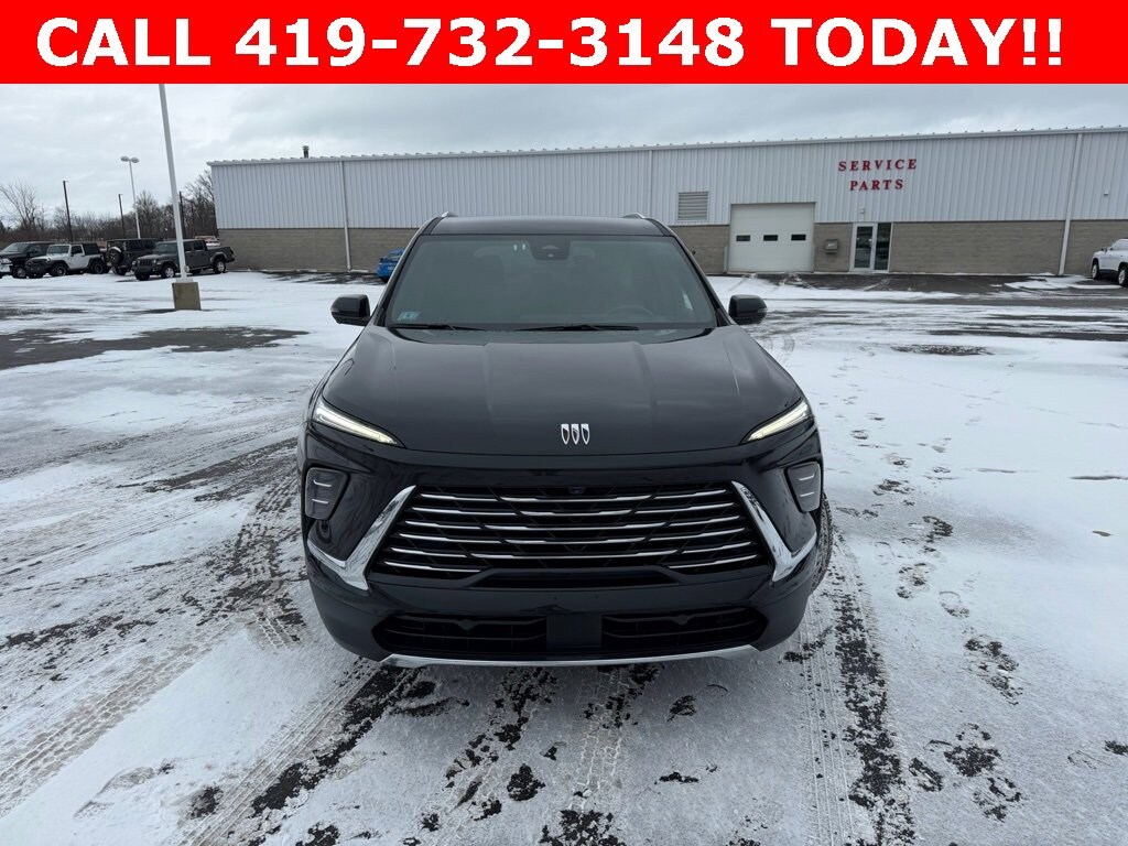 Used 2025 Buick Enclave Preferred SUV