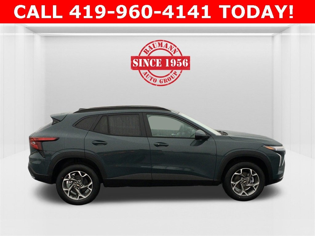 New 2026 Chevrolet Trax LT SUV