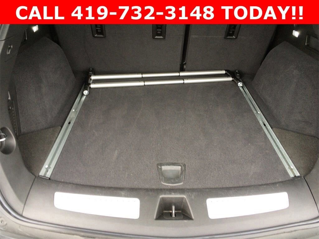 Used 2025 CADILLAC XT5 Premium Luxury SUV