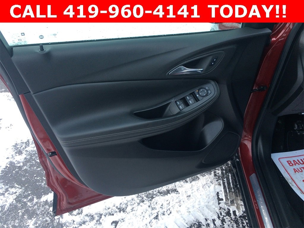 Used 2023 Buick Encore GX Preferred SUV