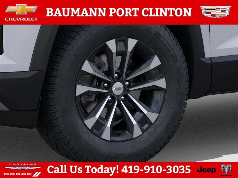 2027 Chevrolet Equinox LT - Photo 10