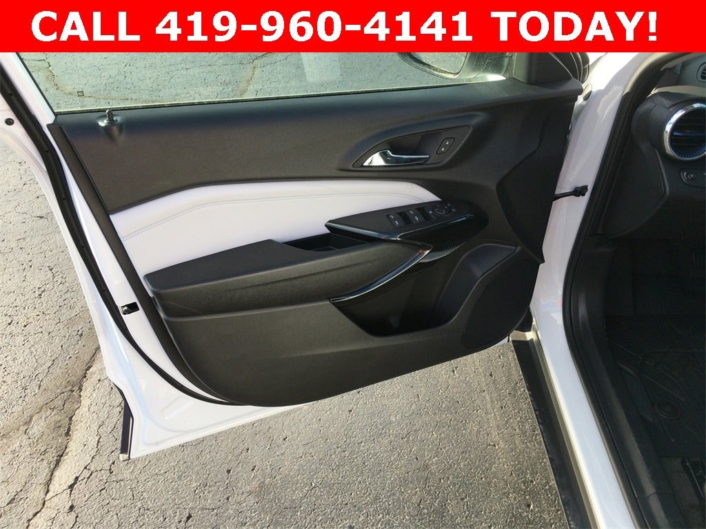 New 2026 Chevrolet Trax LT SUV