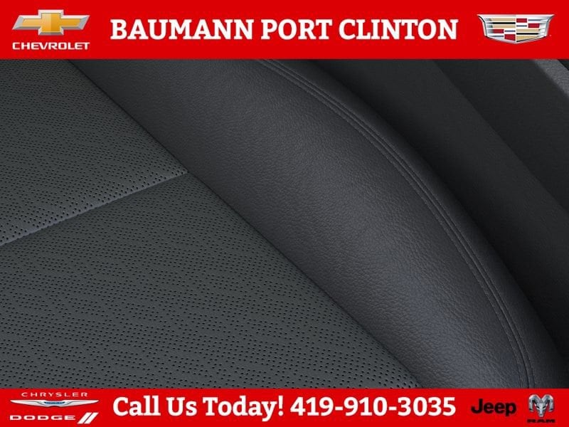 2027 Chevrolet Equinox LT - Photo 18