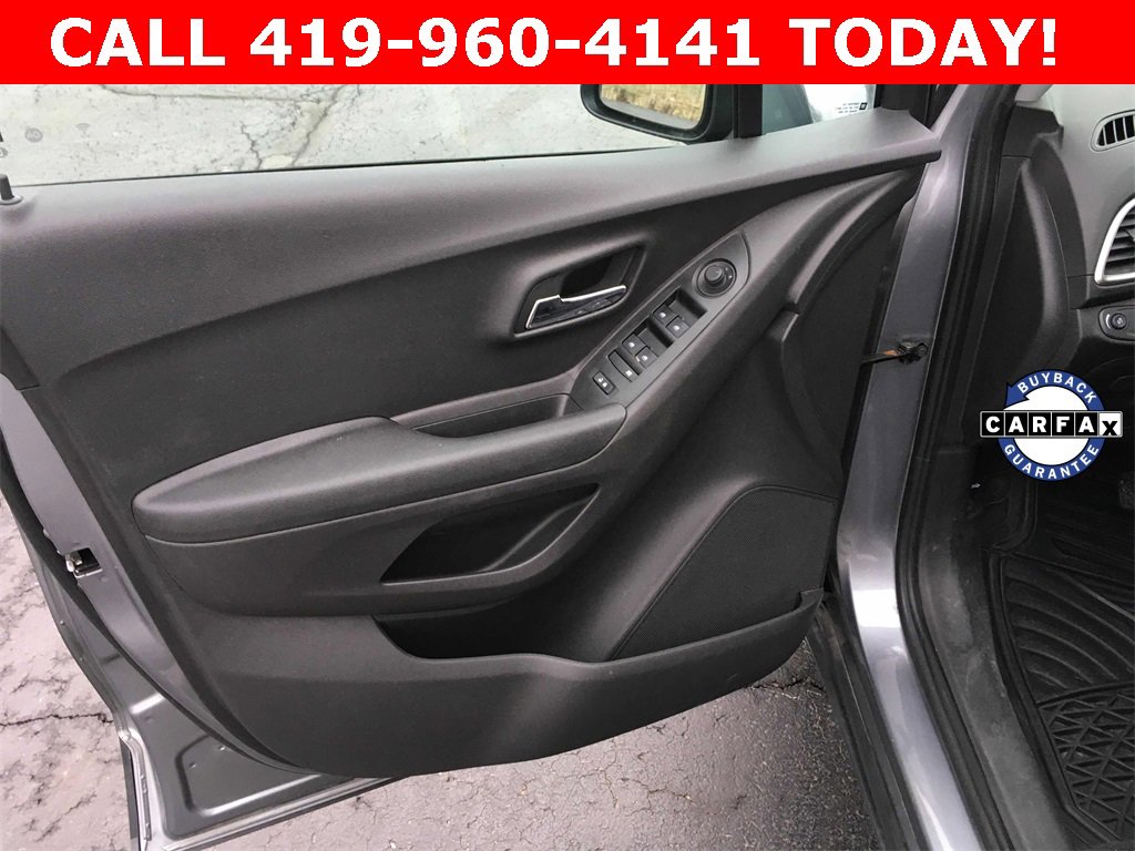 Used 2020 Chevrolet Trax LS with VIN 3GNCJNSB2LL224231 for sale in Port Clinton, OH