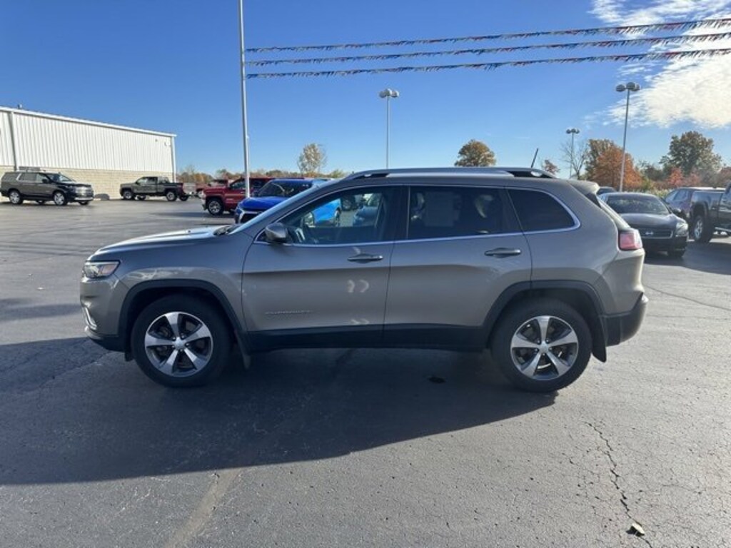 Used 2019 Jeep Cher Limi