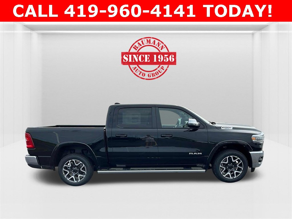 2025 Ram 1500 Laramie photo 3