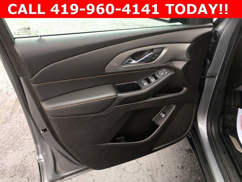 Used 2019 Chevrolet Traverse LT Cloth SUV