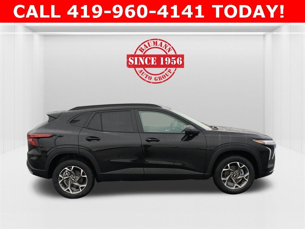 New 2026 Chevrolet Trax LT SUV