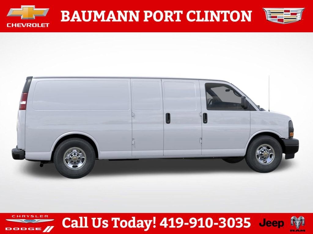 2026 Chevrolet Express Cargo Work Van - Photo 5