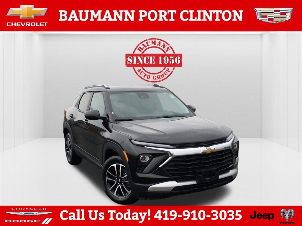 Used 2025 Chevrolet Trailblazer LT SUV