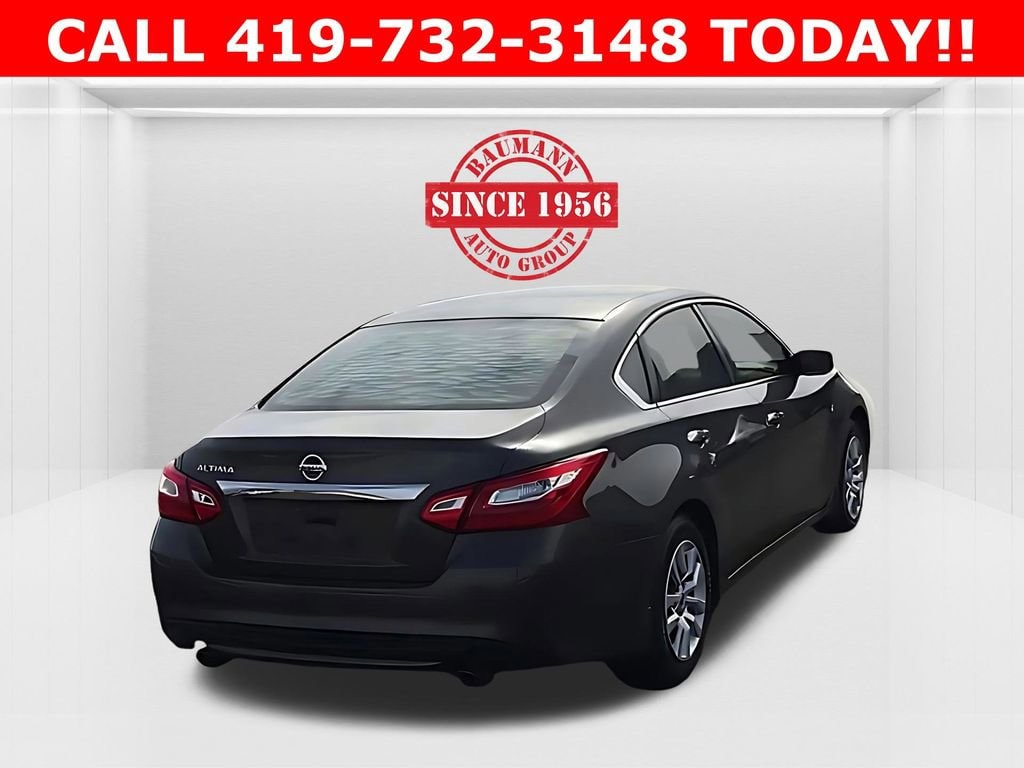Used 2016 Nissan Altima S with VIN 1N4AL3AP4GC239736 for sale in Port Clinton, OH