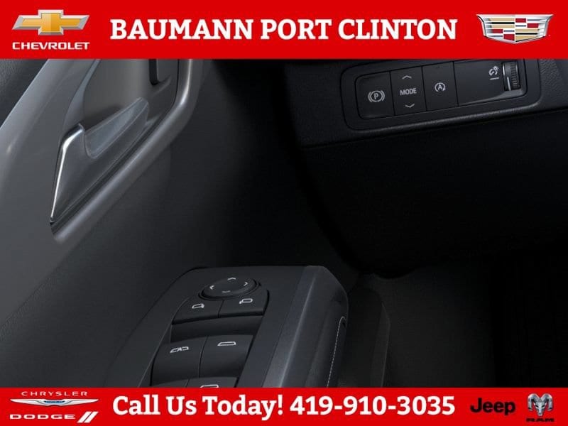 2027 Chevrolet Traverse LT - Photo 22