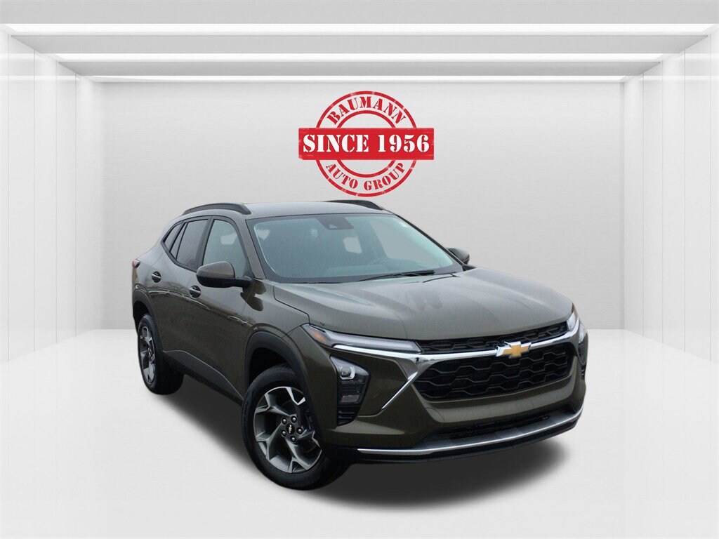 Used 2024 Chevrolet Trax LT SUV