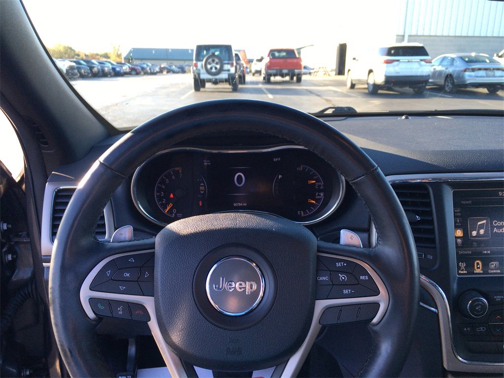 2015 Jeep Grand Cherokee Limited photo 2