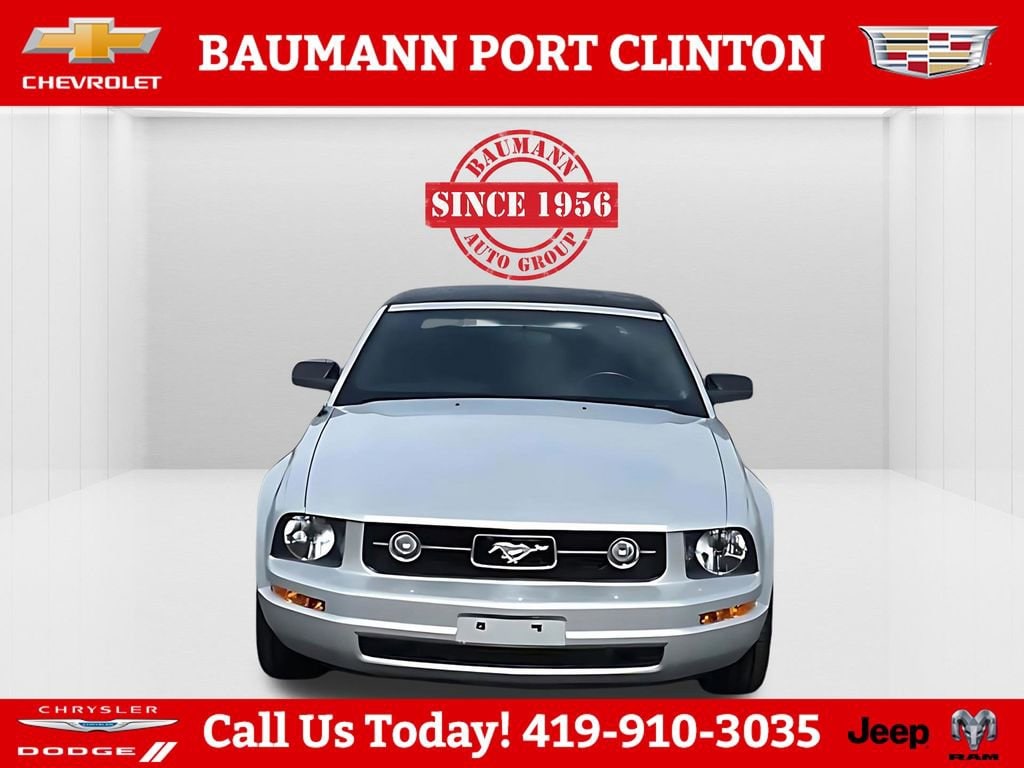 Used 2006 Ford Mustang Standard