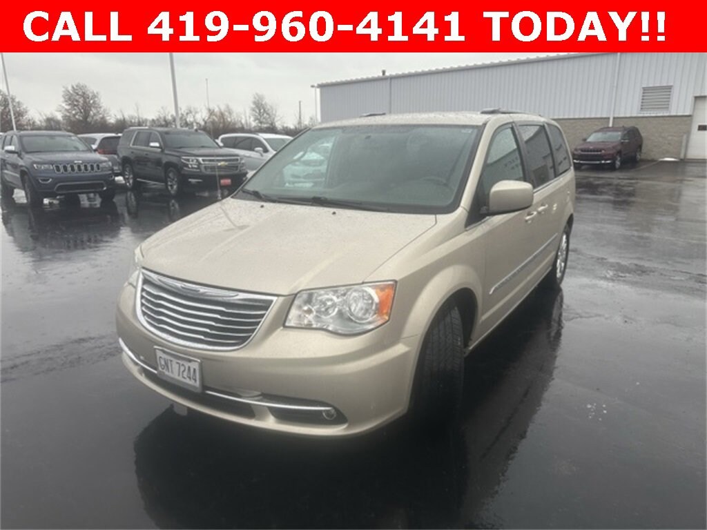 Used 2013 Chrysler Town & Country Touring