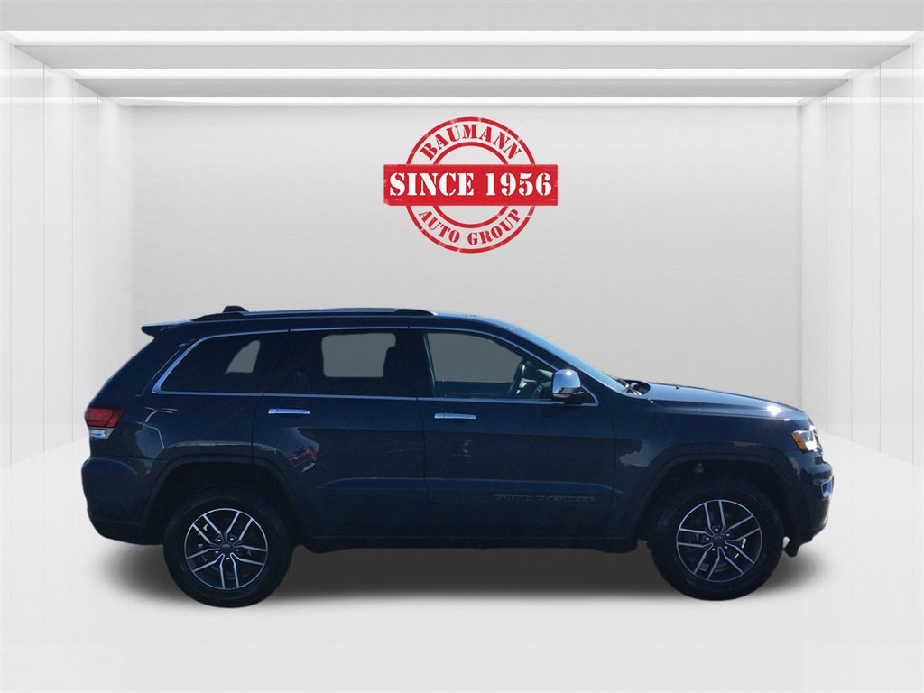 2020 Jeep Grand Cherokee Limited photo 2