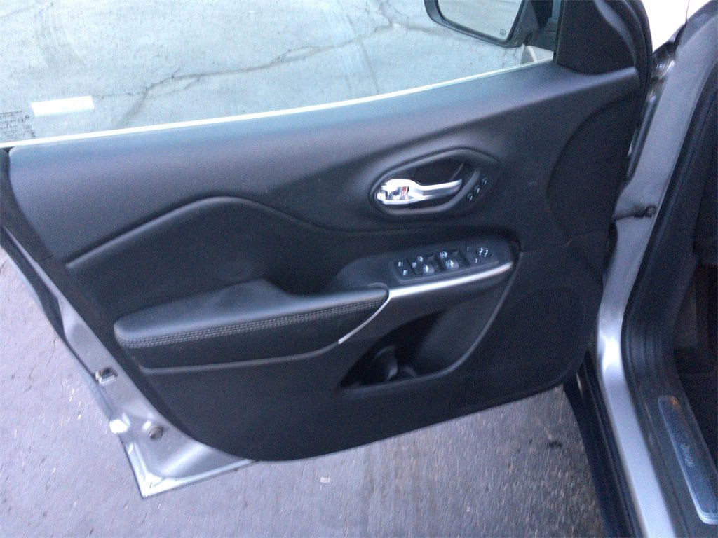 Used 2020 Jeep Cherokee Limited