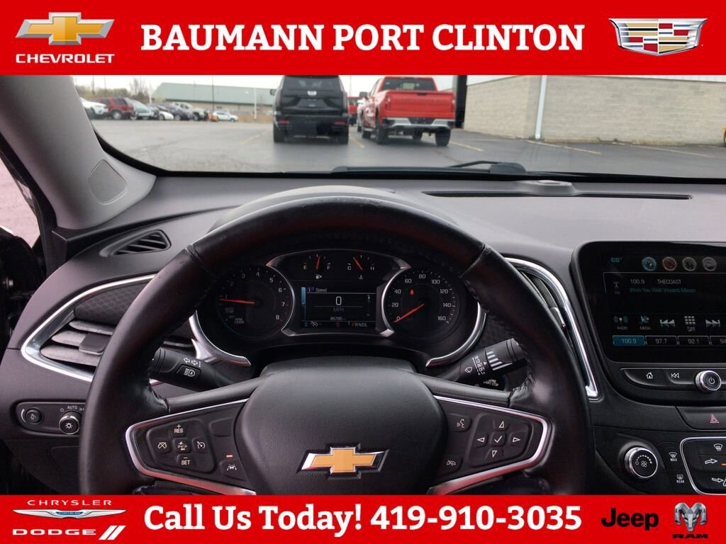 Used 2018 Chevrolet Malibu LT Car