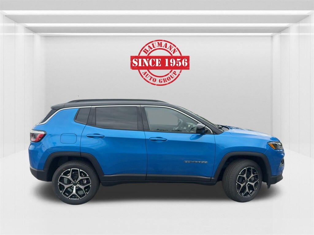 2025 Jeep Compass Limited photo 3