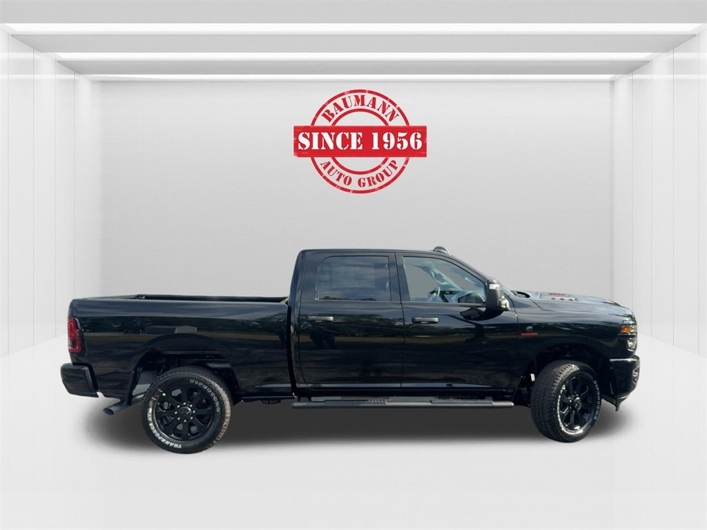 New 2026 Ram 2500 BLACK EXPRESS CREW CAB 4X4 6'4 BOX Pickup