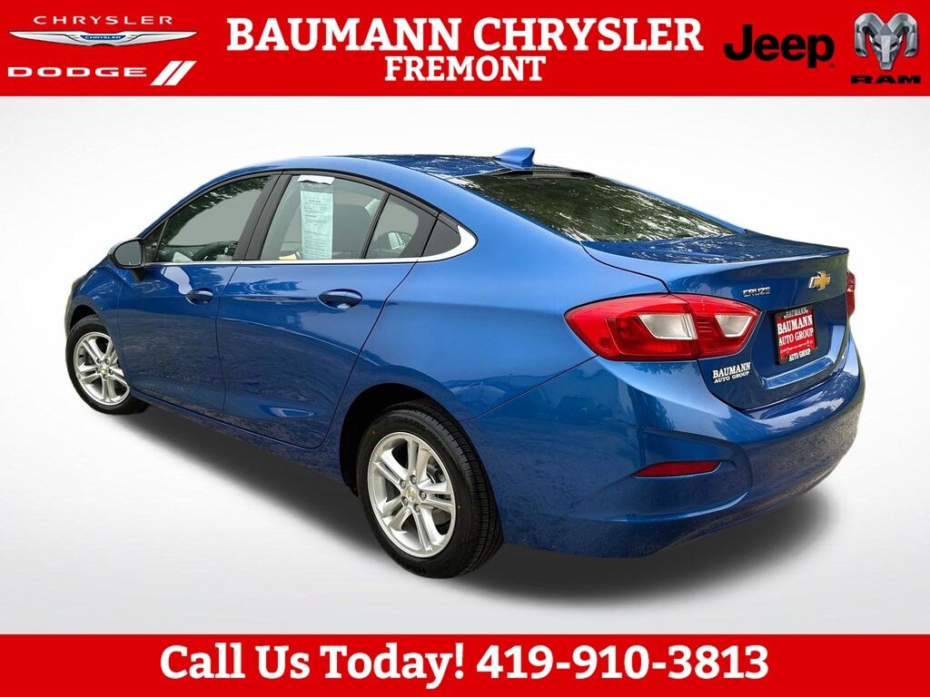 Used 2017 Chevrolet Cruze LT Sedan