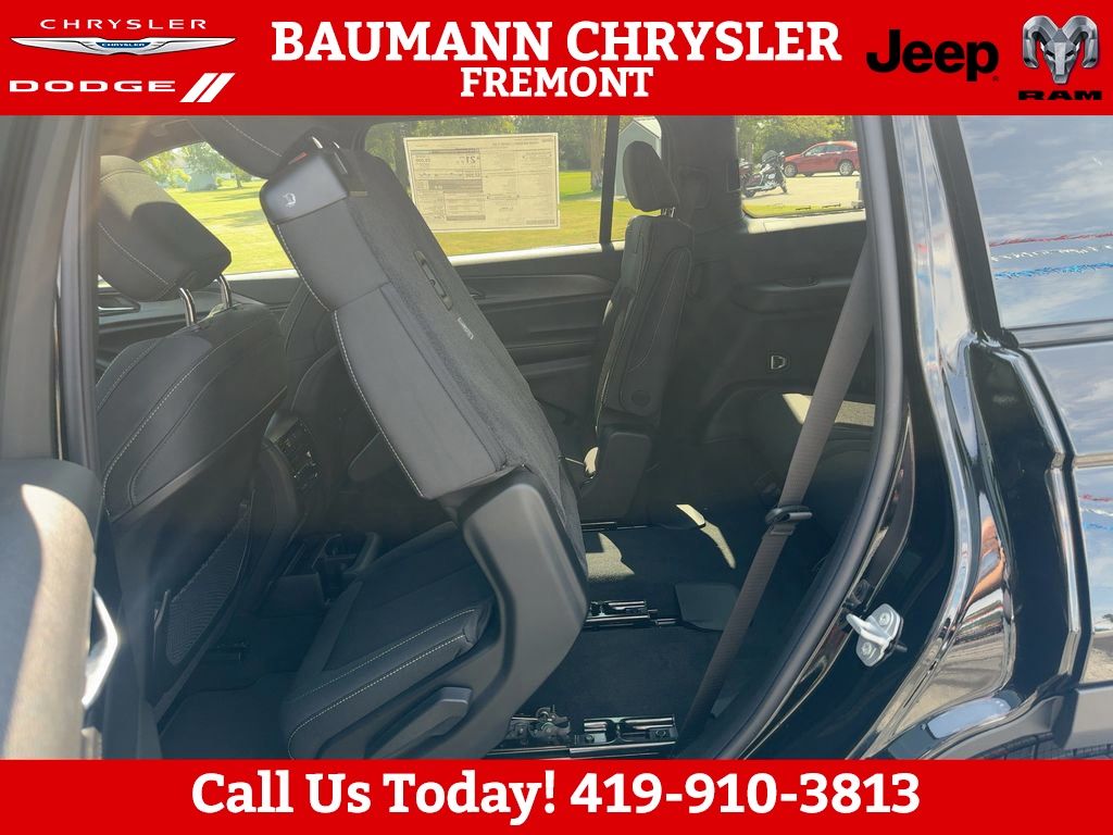 2025 Jeep Grand Cherokee L Laredo - Photo 15