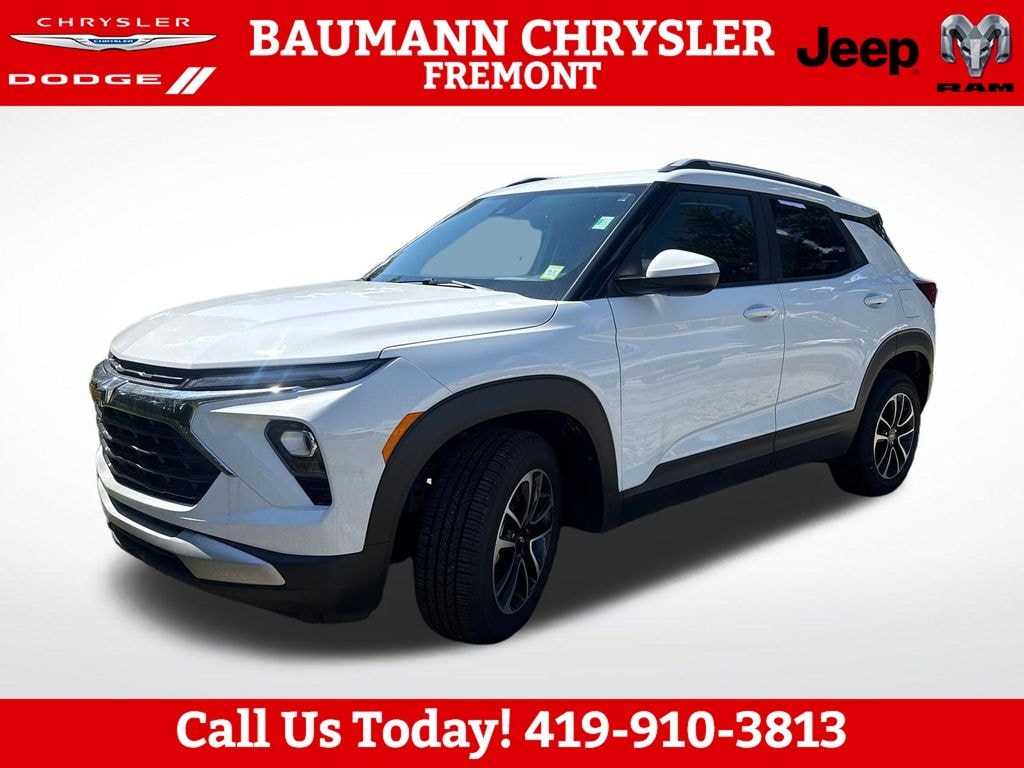 Used 2025 Chevrolet Trailblazer LT SUV