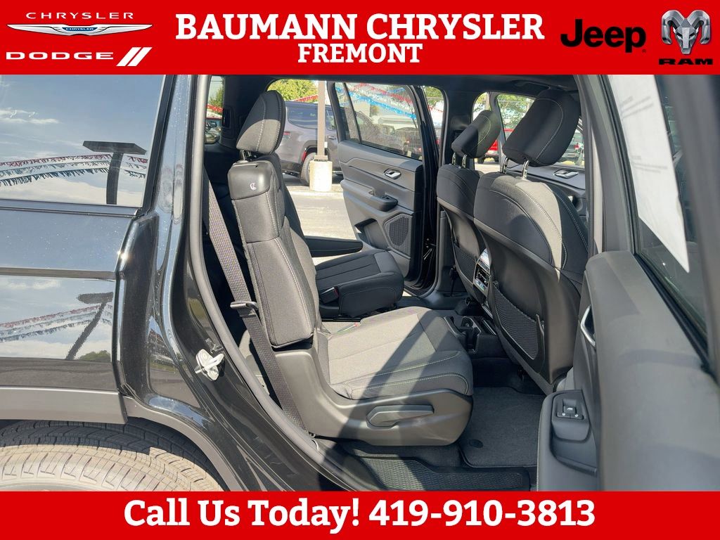2025 Jeep Grand Cherokee L Laredo - Photo 14