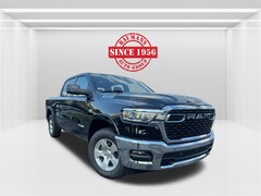 2026 Ram 1500 BIG HORN CREW CAB 4X4 5'7 BOX Pickup