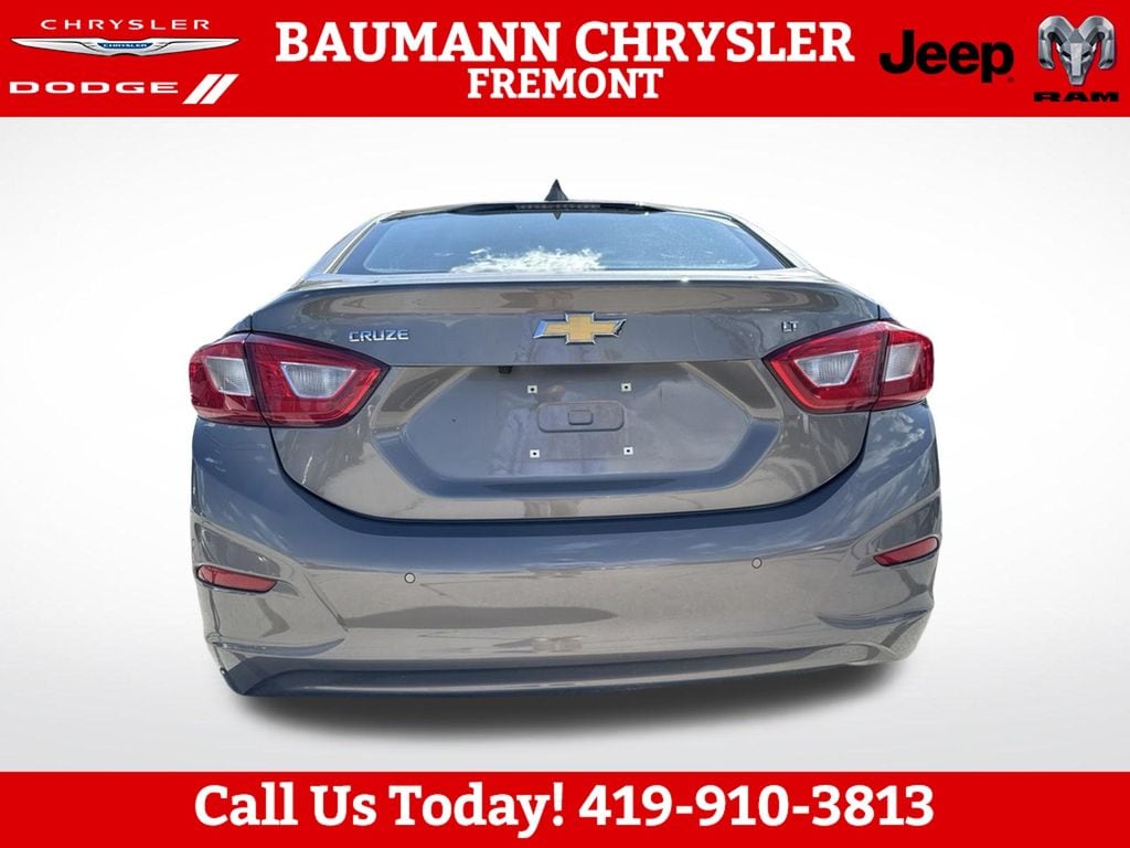 Used 2018 Chevrolet Cruze LT Sedan