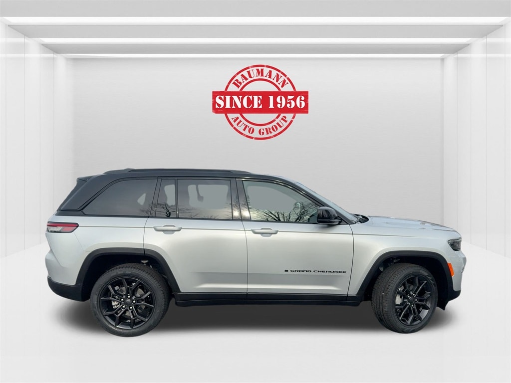 New 2025 Jeep Grand Cherokee LIMITED 4X4 Sport Utility