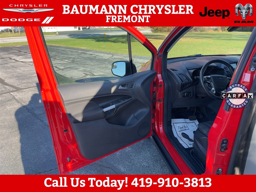 Used 2016 Ford Transit Connect XLT with VIN NM0LS6F72G1233264 for sale in Fremont, OH