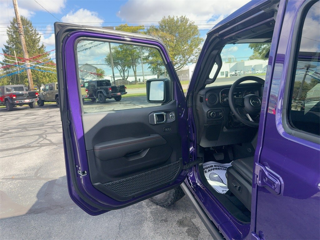 2026 Jeep Wrangler Rubicon photo 2