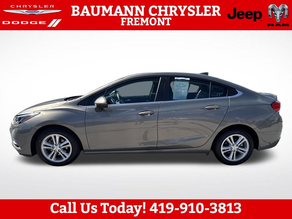 Used 2018 Chevrolet Cruze LT Sedan
