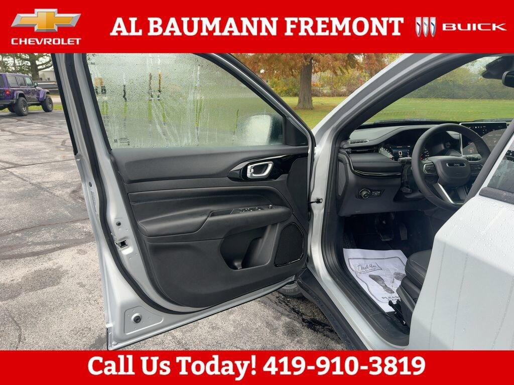 New 2026 Jeep Compass LATITUDE ALTITUDE 4X4 Sport Utility