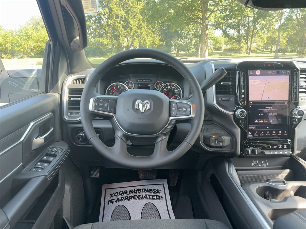 New 2026 Ram 2500 BIG HORN CREW CAB 4X4 6'4 BOX Pickup