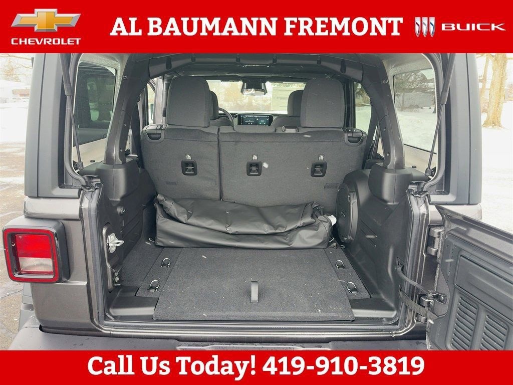 New 2026 Jeep Wrangler 4-DOOR WILLYS Sport Utility