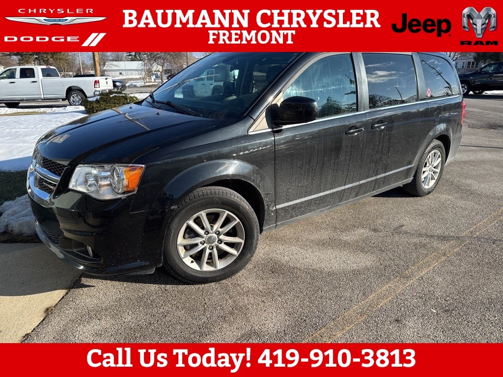 Used 2018 Dodge Grand Caravan SXT Minivan/Van