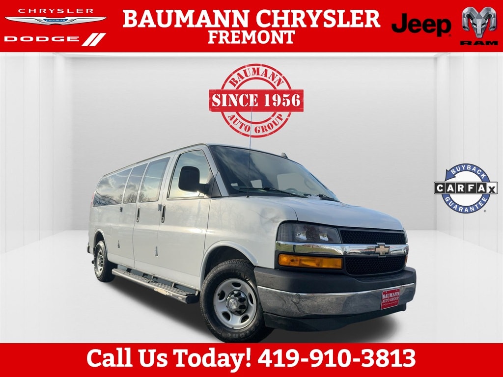 Used 2018 Chevrolet Express 3500 LT Minivan/Van