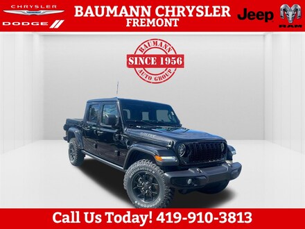 Featured New 2024 Jeep Gladiator WILLYS 4X4 Pickup for sale in Fremont, OH