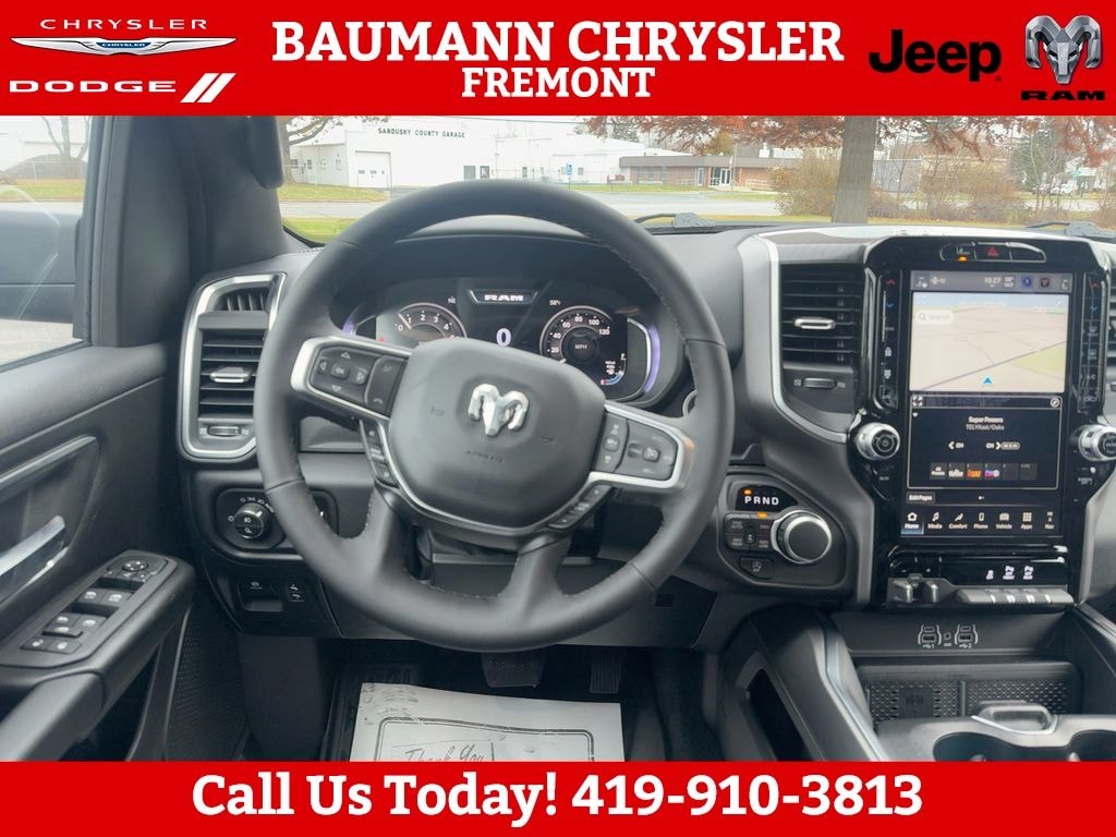 New 2026 Ram 1500 BIG HORN CREW CAB 4X4 5'7 BOX Pickup