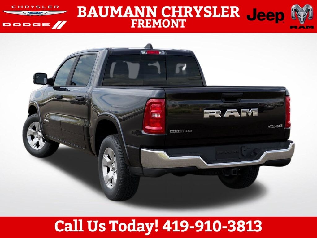 New 2026 Ram 1500 BIG HORN CREW CAB 4X4 5'7 BOX Pickup
