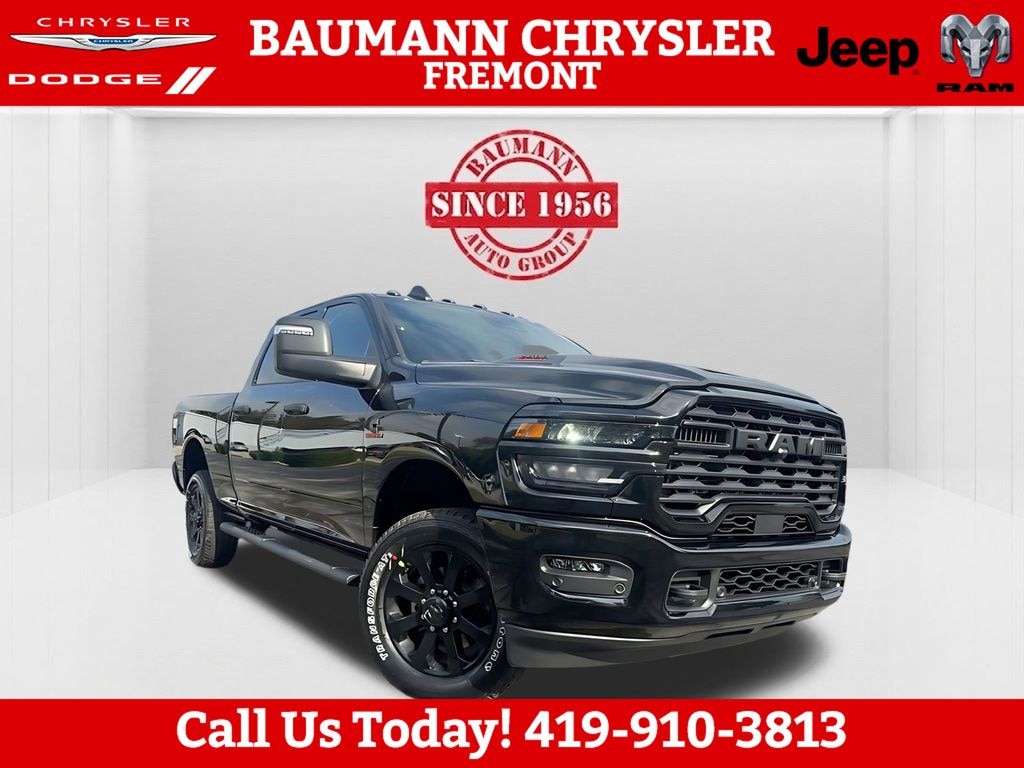 New 2026 Ram 2500 BLACK EXPRESS CREW CAB 4X4 6'4 BOX Pickup