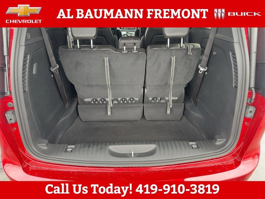 New 2026 Chrysler Pacifica SELECT AWD Passenger Van