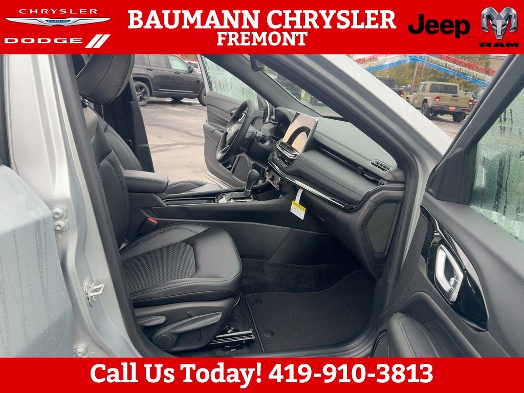 2026 Jeep Compass Latitude Altitude - Photo 12