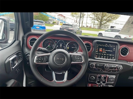 Featured Used 2023 Jeep Wrangler RUBICON 20TH ANNIVERSARY SUV for sale in Fremont, OH