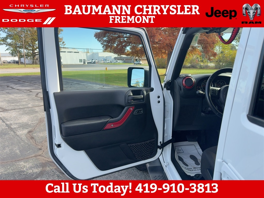 Used 2016 Jeep Wrangler Unlimited Sport SUV