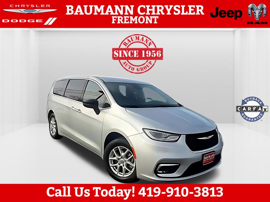 2024 Chrysler Pacifica Minivan/Van 