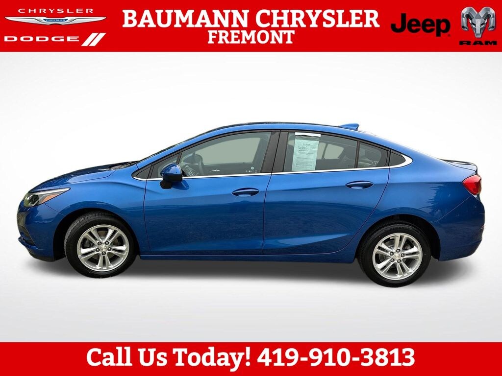 Used 2017 Chevrolet Cruze LT Sedan